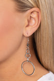 Glitzy Gesture silver ~ Paparazzi Earrings