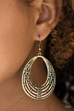 Paparazzi Tundra Texture Brass Earring - Glitzygals5dollarbling Paparazzi Boutique 
