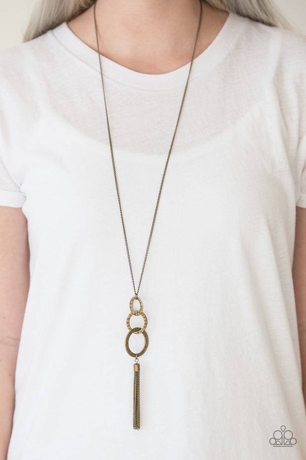 Paparazzi Don't BOLD Back! Brass Necklace - Glitzygals5dollarbling Paparazzi Boutique 
