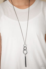 Don't BOLD Back! Black Gunmetal Long Necklace Paparazzi - Glitzygals5dollarbling Paparazzi Boutique 