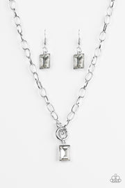Paparazzi Wear It Like You Mean It! White Necklace - Glitzygals5dollarbling Paparazzi Boutique 