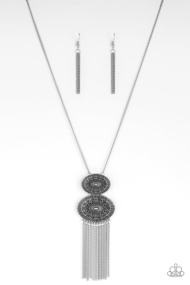 Sun Goddess - Silver - Glitzygals5dollarbling Paparazzi Boutique 