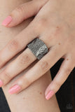 Industrial Indentation - Black Ring - Glitzygals5dollarbling Paparazzi Boutique 
