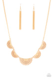 Fanned Out Fashion - Gold - Glitzygals5dollarbling Paparazzi Boutique 
