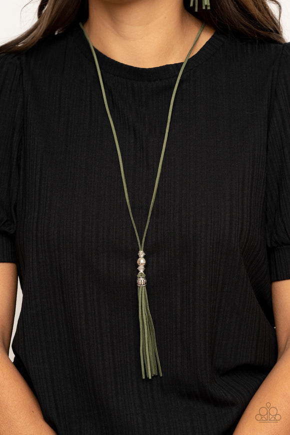 Hold My Tassel - Green - Glitzygals5dollarbling Paparazzi Boutique 