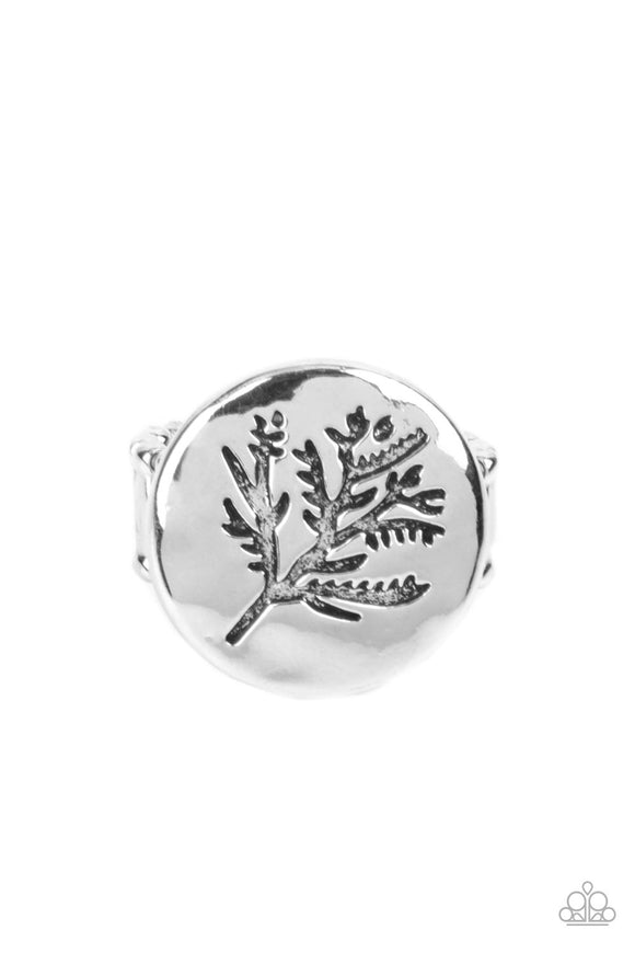 Branched Out Beauty - Silver ~ Paparazzi Ring - Glitzygals5dollarbling Paparazzi Boutique 