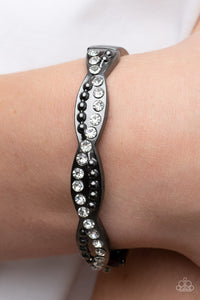 Empire Envy - Black ~ Paparazzi Bracelet - Glitzygals5dollarbling Paparazzi Boutique 