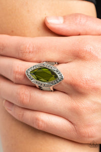 Let Me Take a REIGN Check - Green ~ Paparazzi Ring - Glitzygals5dollarbling Paparazzi Boutique 