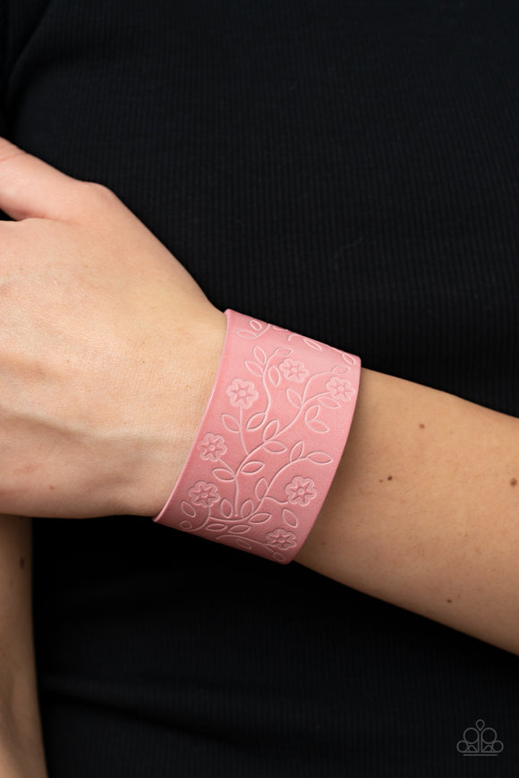Paparazzi Bracelet ~ Rosy Wrap Up - Pink - Glitzygals5dollarbling Paparazzi Boutique 