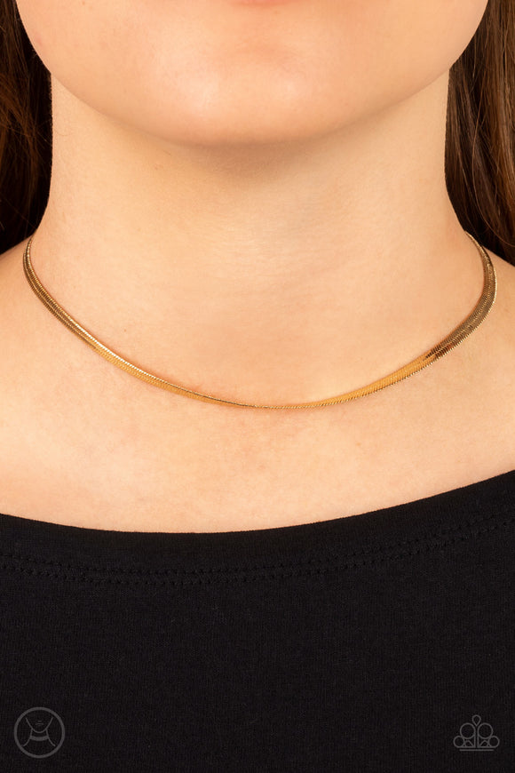 In No Time Flat - Gold ~ Paparazzi Necklace Choker - Glitzygals5dollarbling Paparazzi Boutique 