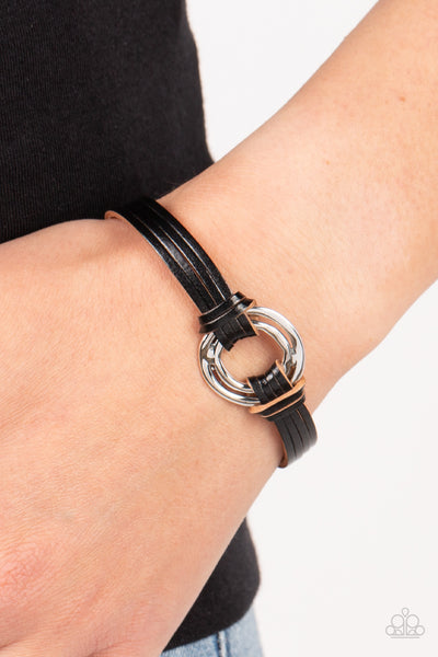 Free Range Fashion - Black ~ Paparazzi Bracelet - Glitzygals5dollarbling Paparazzi Boutique 