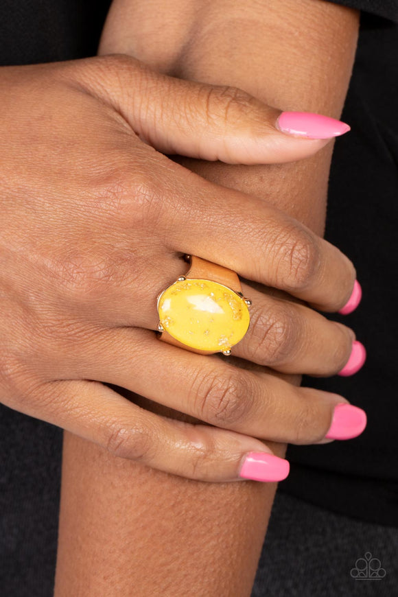 Gold Leaf Glam - Yellow ~ Paparazzi Ring - Glitzygals5dollarbling Paparazzi Boutique 