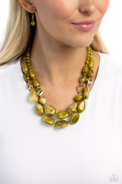 Seize the Statement - Green ~ Paparazzi Necklace - Glitzygals5dollarbling Paparazzi Boutique 