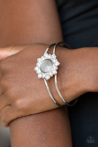 Paparazzi Palace Dream - Silver - Cat's Eye Stone - White Rhinestones - Hinged Bracelet - Glitzygals5dollarbling Paparazzi Boutique 