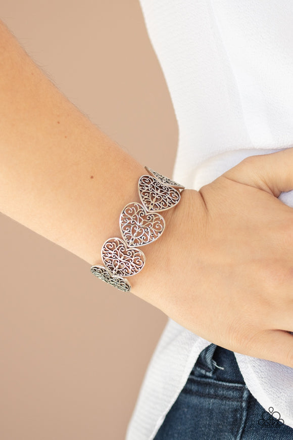 Paparazzi Keep Love In Your Heart - Silver Bracelet - Glitzygals5dollarbling Paparazzi Boutique 