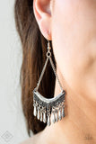 Paparazzi In Rogue Silver Fashion Fix Exclusive Earrings - Glitzygals5dollarbling Paparazzi Boutique 