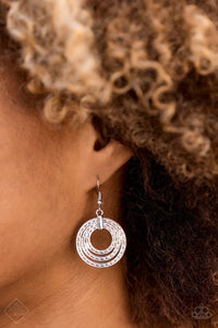 Paparazzi “Open Plains” Silver Earrings Fashion Fix Exclusive - Glitzygals5dollarbling Paparazzi Boutique 