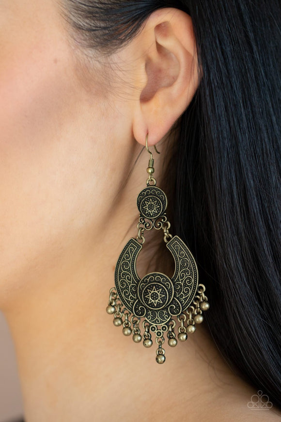Paparazzi: Sunny Chimes - Brass Earrings - Glitzygals5dollarbling Paparazzi Boutique 