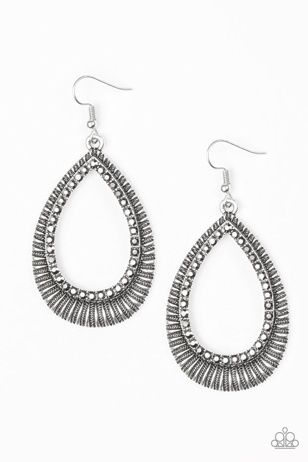 Paparazzi Right as Reign Silver Earrings - Glitzygals5dollarbling Paparazzi Boutique 