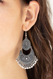 Paparazzi Western Trails - Silver Earrings - Glitzygals5dollarbling Paparazzi Boutique 