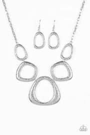 Backstreet Bandit - silver - Paparazzi necklace - Glitzygals5dollarbling Paparazzi Boutique 
