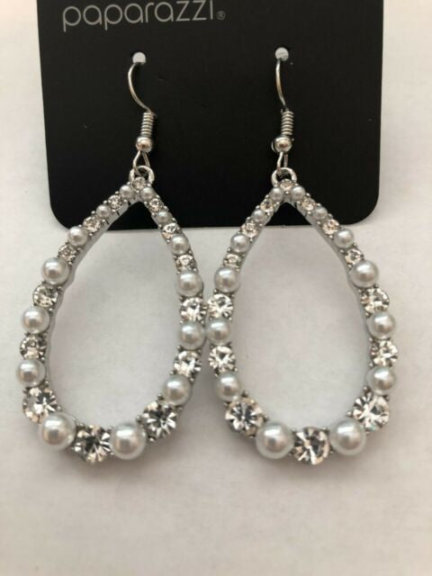 Paparazzi gala go getter white discount