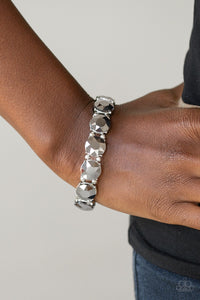 Paparazzi Glitzy Glamorous Silver Hematite Bracelet - Glitzygals5dollarbling Paparazzi Boutique 