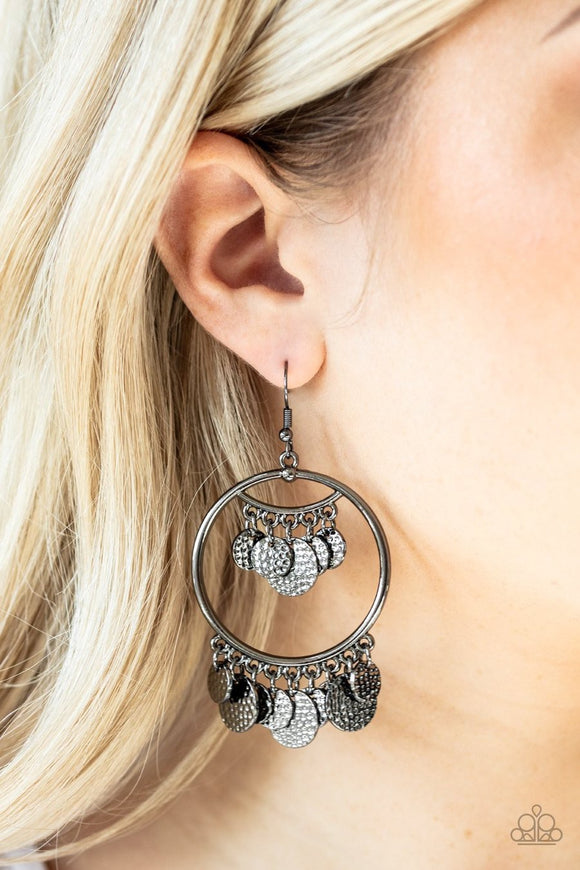All CHIME High - black - Paparazzi earrings - Glitzygals5dollarbling Paparazzi Boutique 