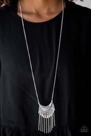Paparazzi Happy Is The Huntress Silver Necklace - Glitzygals5dollarbling Paparazzi Boutique 
