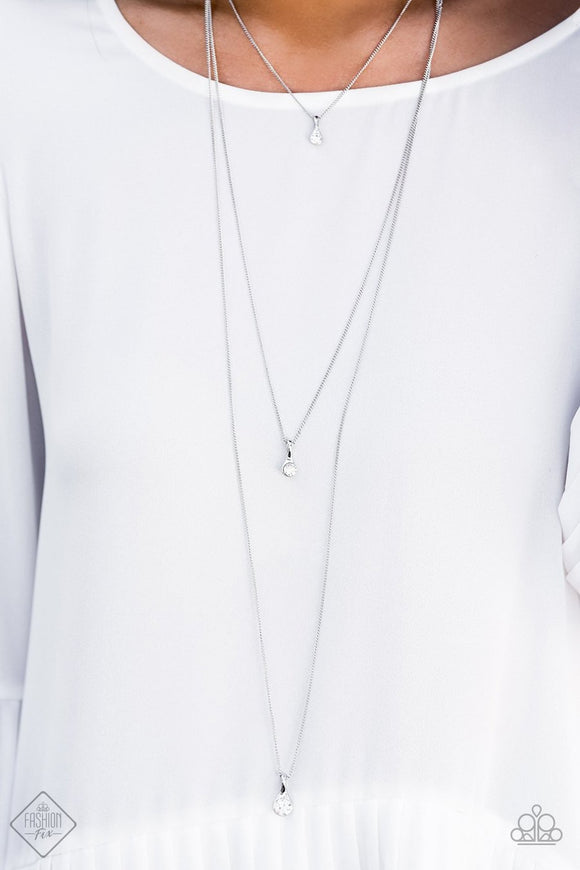 Crystal Chic - white - Paparazzi necklace Fashion Fix Exclusive - Glitzygals5dollarbling Paparazzi Boutique 