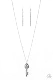 Paparazzi The Magic Key Silver Necklace - Glitzygals5dollarbling Paparazzi Boutique 