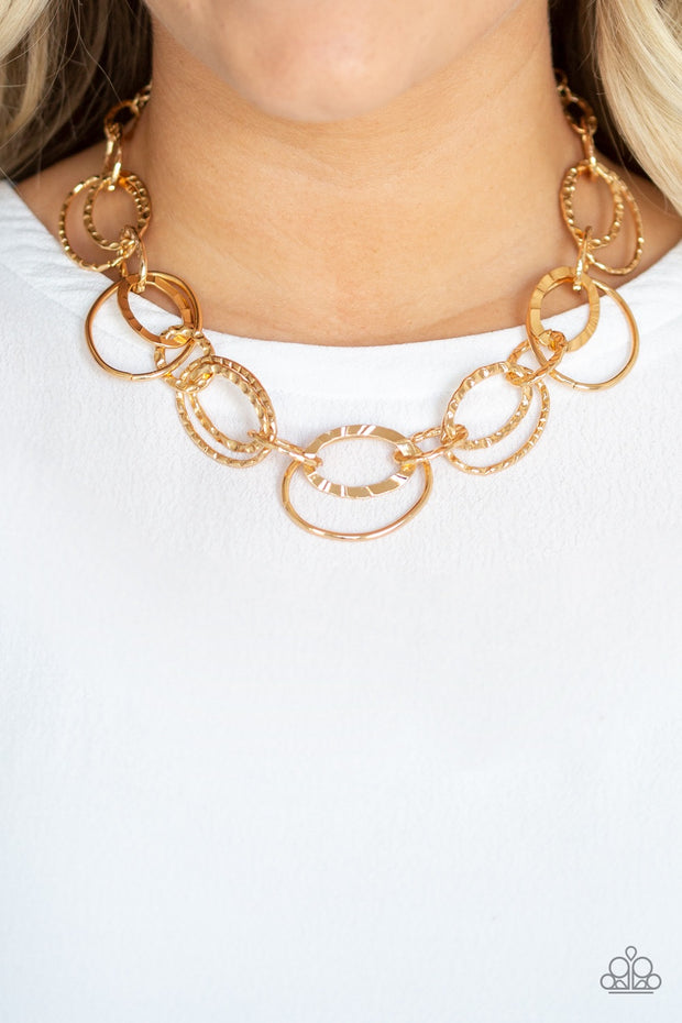 Paparazzi Bend OVAL Backwards Gold Necklace - Glitzygals5dollarbling Paparazzi Boutique 