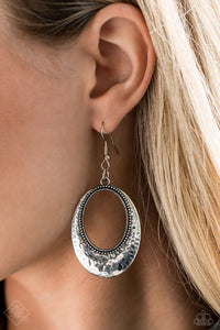 Paparazzi Earrings Fashion Fix Dec 2020 ~ Tempest Texture - Silver - Glitzygals5dollarbling Paparazzi Boutique 