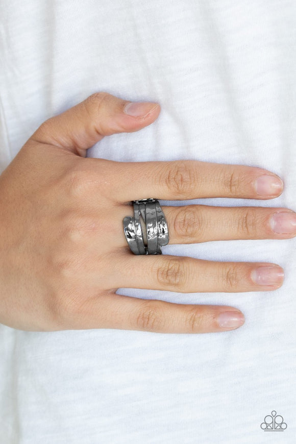 Paparazzi Behind The SHEEN - Black - Gunmetal - Hammered Shimmery Details - Ring - Glitzygals5dollarbling Paparazzi Boutique 
