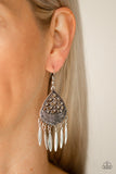 Paparazzi Wolf Den Silver Gray Earrings - Glitzygals5dollarbling Paparazzi Boutique 