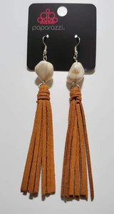 Paparazzi All-Natural Allure White Earrings - Glitzygals5dollarbling Paparazzi Boutique 