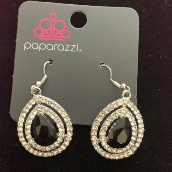 Paparazzi Millionaire Debonair Black Earrings Exclusive - Glitzygals5dollarbling Paparazzi Boutique 