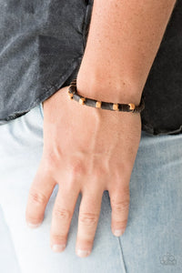 Paparazzi Backwoods Backpacker Brown Urban Bracelet - Glitzygals5dollarbling Paparazzi Boutique 