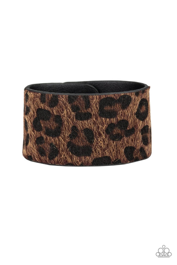Paparazzi Cheetah Cabana - Brown - Fuzzy Cheetah Black Leather Band - Bracelet - Glitzygals5dollarbling Paparazzi Boutique 