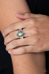 Mineral Minimalist - green - Paparazzi ring - Glitzygals5dollarbling Paparazzi Boutique 