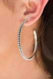 Paparazzi Totally On Trend Silver Earrings Fashion Fix Exclusive - Glitzygals5dollarbling Paparazzi Boutique 