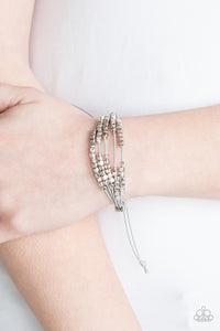 Paparazzi “Modern Minimalism” Silver Bracelet - Glitzygals5dollarbling Paparazzi Boutique 