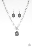 Paparazzi Sheen Queen Silver Toggle Necklace - Glitzygals5dollarbling Paparazzi Boutique 