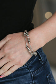 Paparazzi Get The GLOW On The Road - Pink - Silver Stretchy Bands - Bracelets - Glitzygals5dollarbling Paparazzi Boutique 