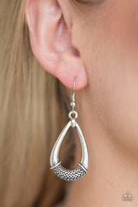 Paparazzi Trending Texture Silver Earrings - Glitzygals5dollarbling Paparazzi Boutique 