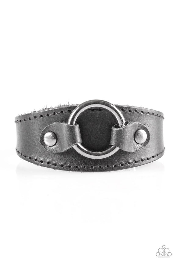 Paparazzi Western Wrangler - Black Leather - Gunmetal ring - Snap Bracelet - Glitzygals5dollarbling Paparazzi Boutique 