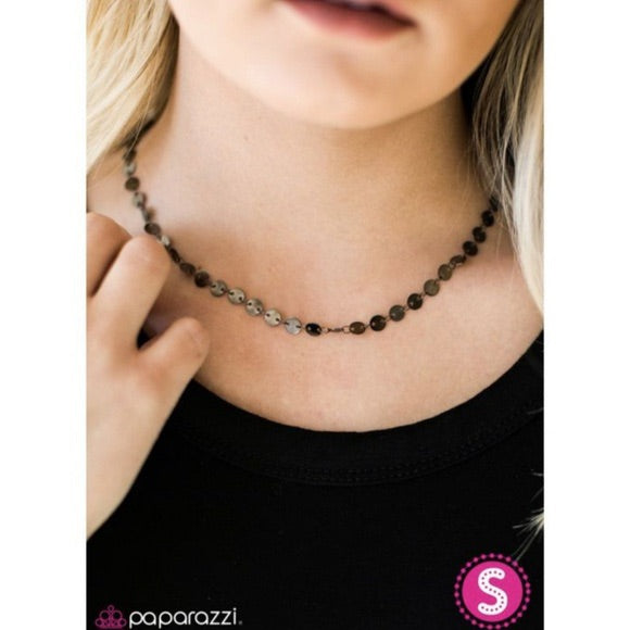 Paparazzi Let There Be SPOTLIGHT Brass Necklace - Glitzygals5dollarbling Paparazzi Boutique 