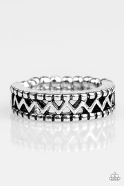Paparazzi Thunder and Lightning Silver Ring - Glitzygals5dollarbling Paparazzi Boutique 