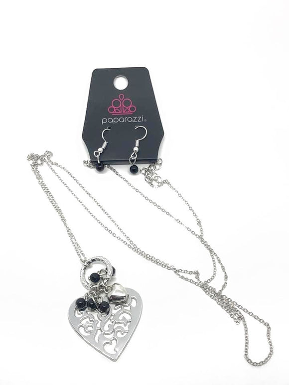 Romeo Romance Black Necklace Exclusive - Glitzygals5dollarbling Paparazzi Boutique 