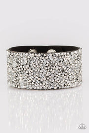 Paparazzi More Bang for Your Buck Black Bracelet - Glitzygals5dollarbling Paparazzi Boutique 